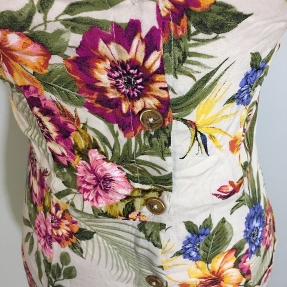 CLEARANCE NWOT Beige Floral Palm Leaf Button Up Ruffle Dress - Picture 4 of 8